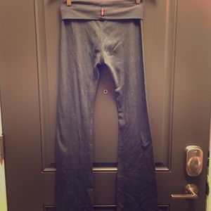 NEW T PARTY Gray Leggings